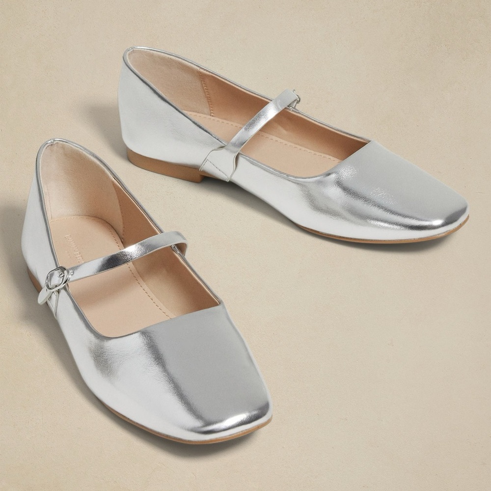 NWT BANANA REPUBLIC BALLET FLATS - Picture 5 of 7